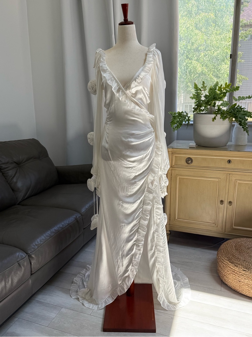 Kendall Gown - Bridal Photoshoot Maxi Floor Dress - Floral Flower Chiffon Hi-Low
